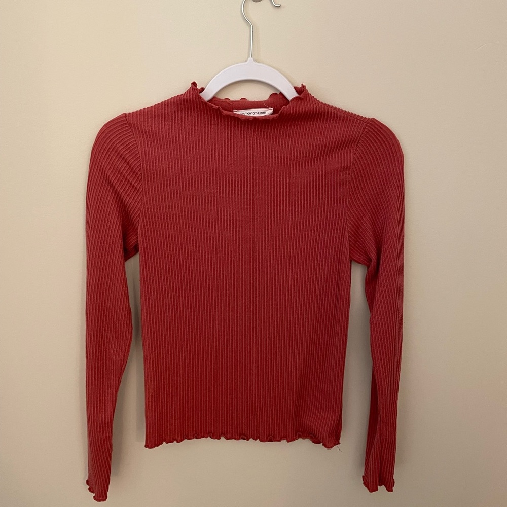 Ribbed mock neck top